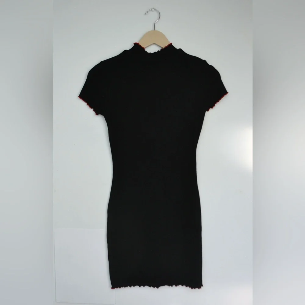 A-LAB Lexi Rose Embroidered Dress - Picture 3 of 4